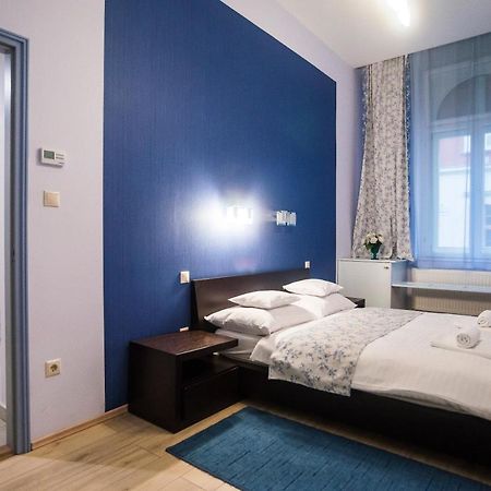 Budapest Rooms Bed And Breakfast Exterior photo
